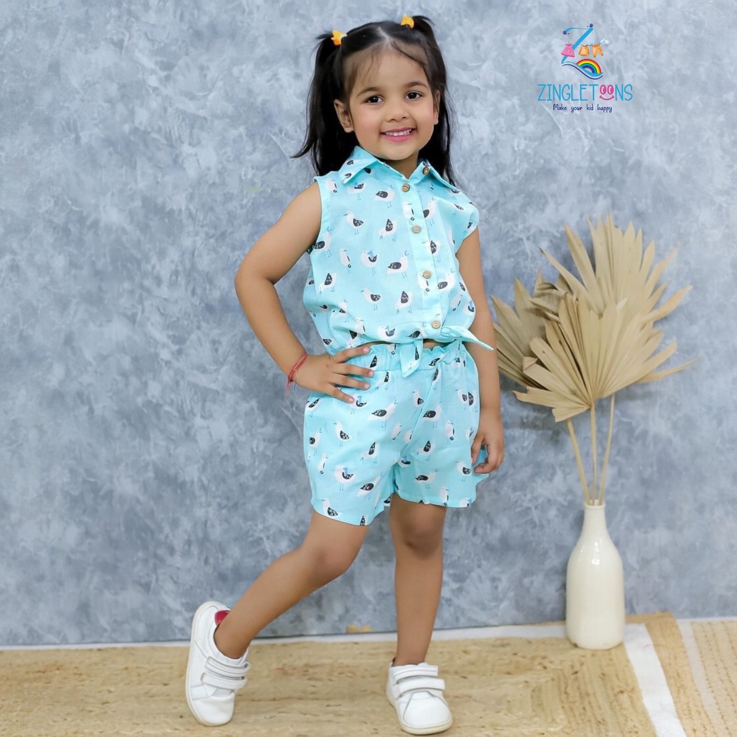 Girls Conversational Printed Spread Collar Pure Cotton Shirt With Shorts